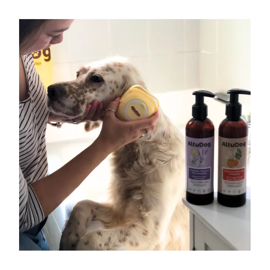 cepillo-de-bano-altudog-para-perros-gatos (2).webp